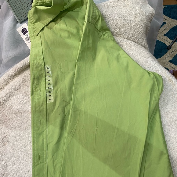 Men’s Button Down Shirt - Picture 2 of 2